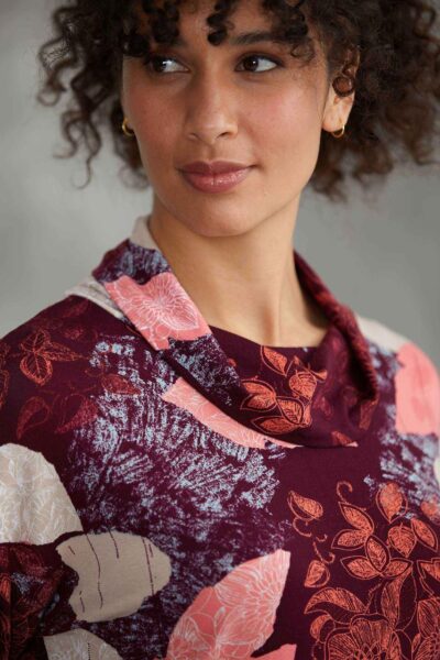 YARRA TRAIL ANTIQUE PRINT TEE